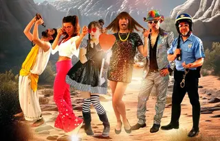 Se busca batería para grupo músico teatral de versiones  4 julio 2026