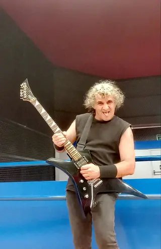 Guitarrista busca grupo de Metal  4 julio 2026