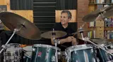 Batería polivalente busca banda 21 octubre 2026