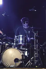 Batería de sesión busca banda/artista para directo y/o estudio 12 octubre 2026